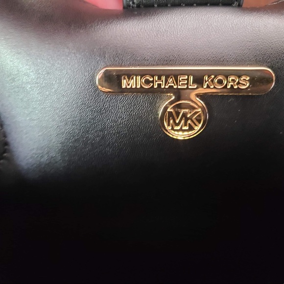 BRAND NEW Michael Kors Mercer Gallery medium in black. - Picture 8 of 11